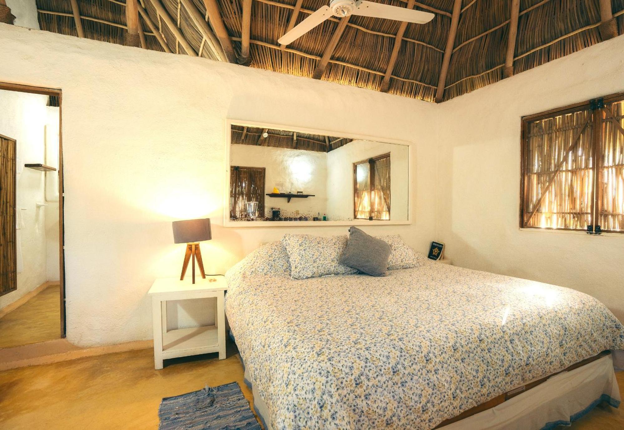 Junto Al Rio Bungalows & Suites Sayulita Exterior photo