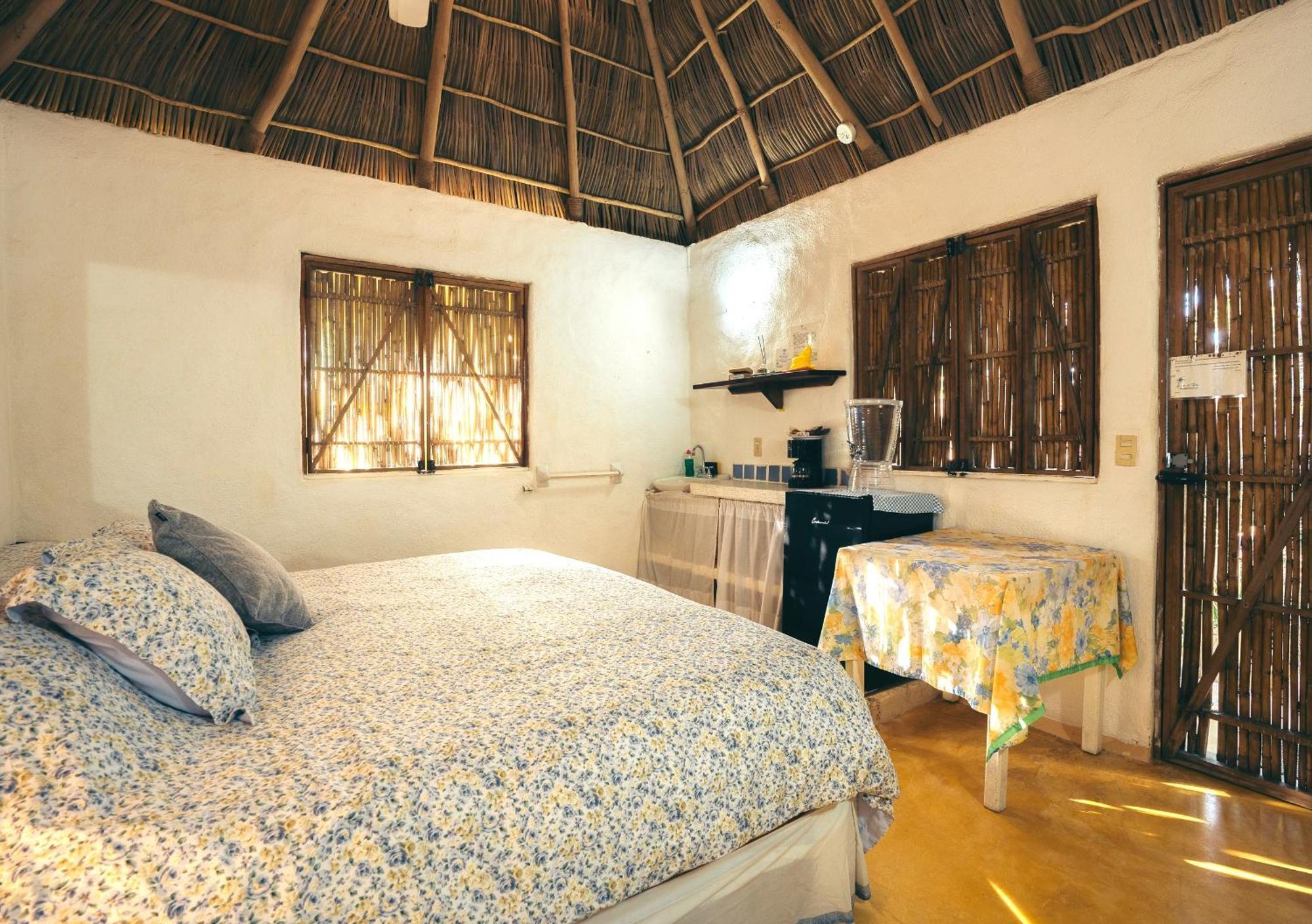 Junto Al Rio Bungalows & Suites Sayulita Exterior photo