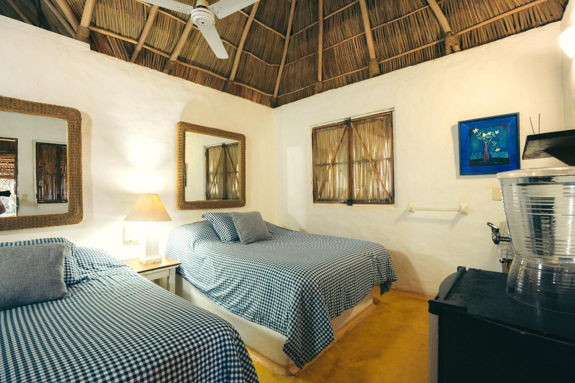 Junto Al Rio Bungalows & Suites Sayulita Exterior photo